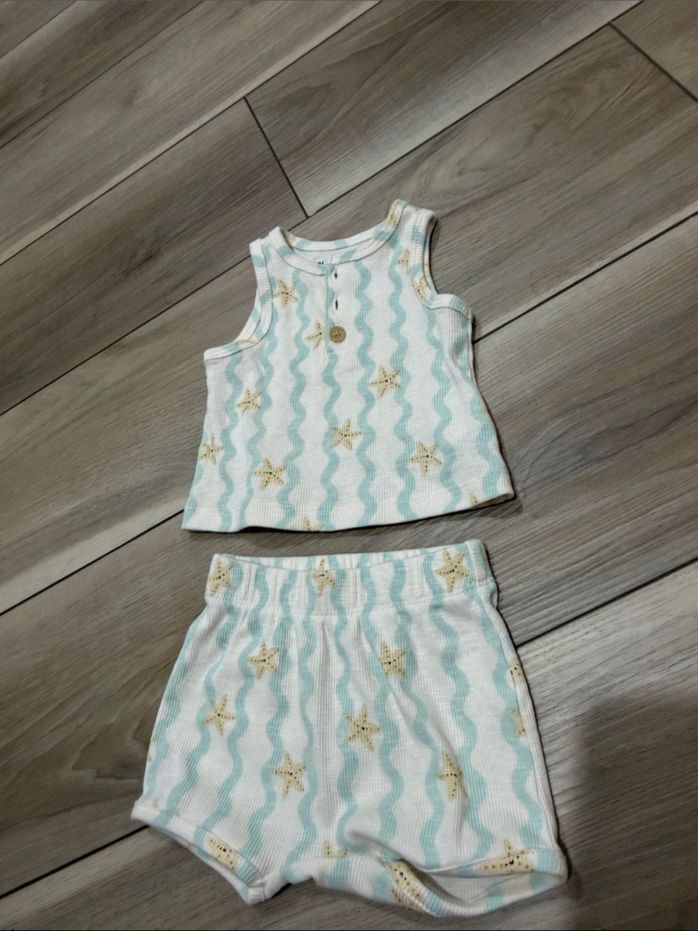 Baby Two-Piece Starfish Tank & Shorts Set old navy